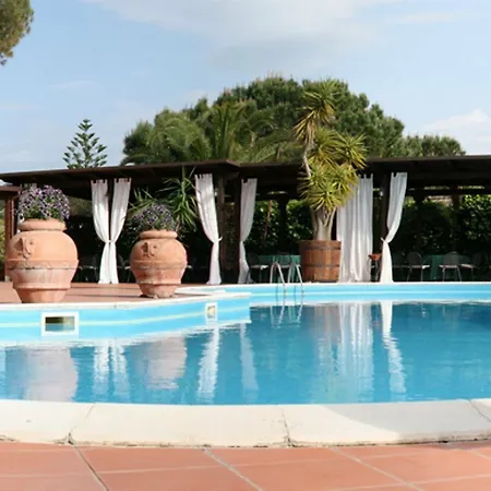 فندق Delfa بييسْتوم